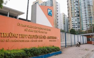 Từ A đến Z về Trường THPT chuyên Hà Nội Amsterdam