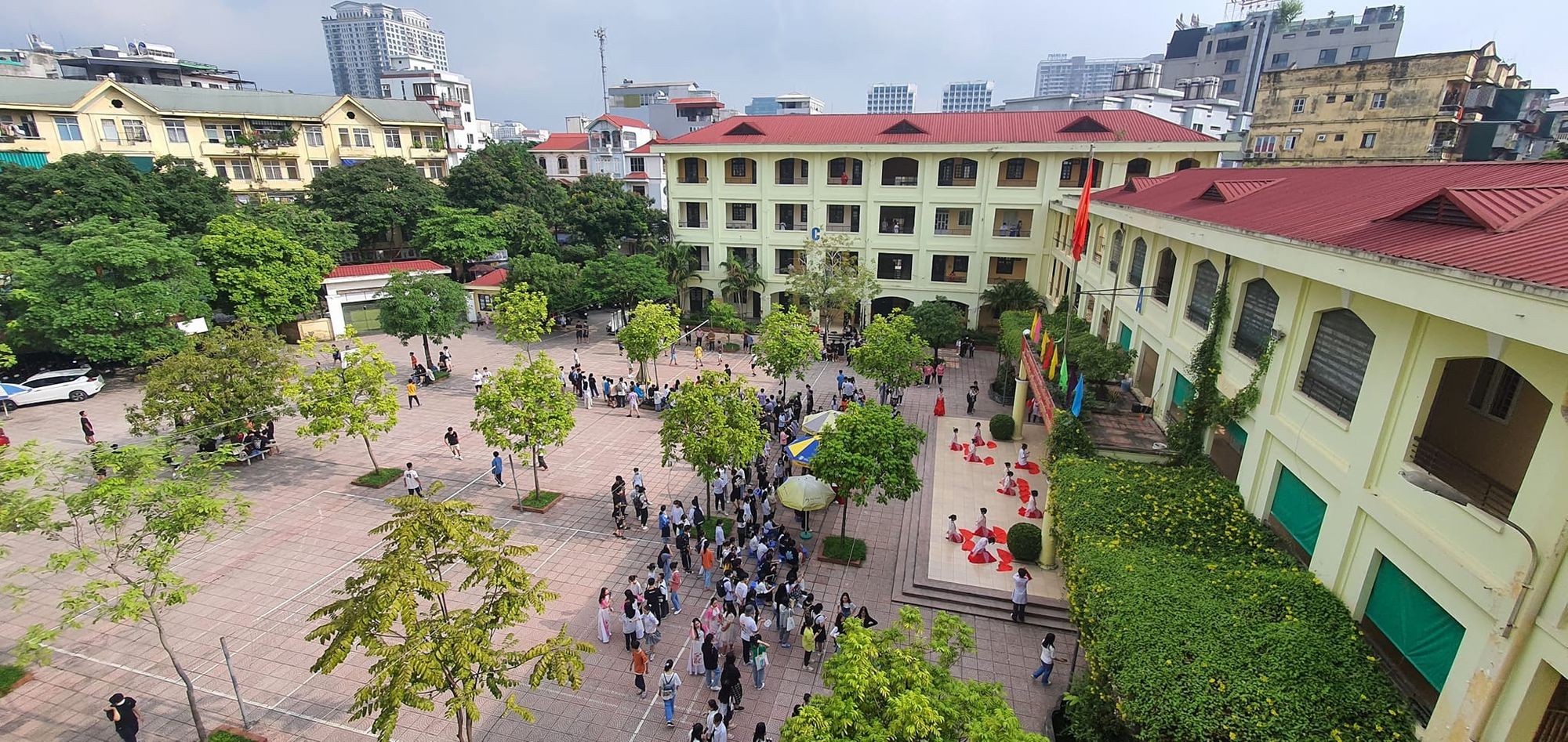 Trường THPT Cầu Giấy - Hà Nội