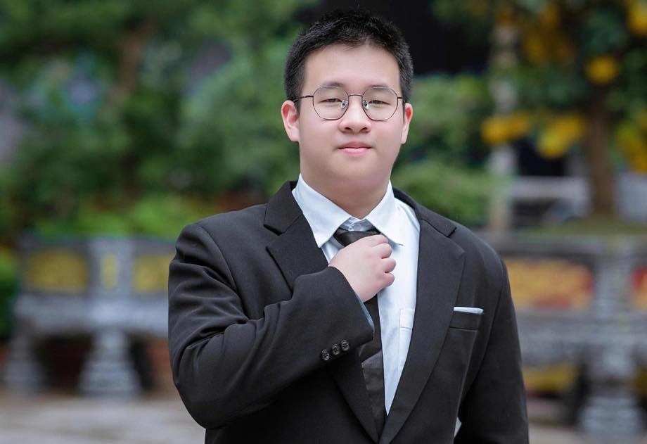 10 Điểm Toán Chuyên Khoa học Tự nhiên